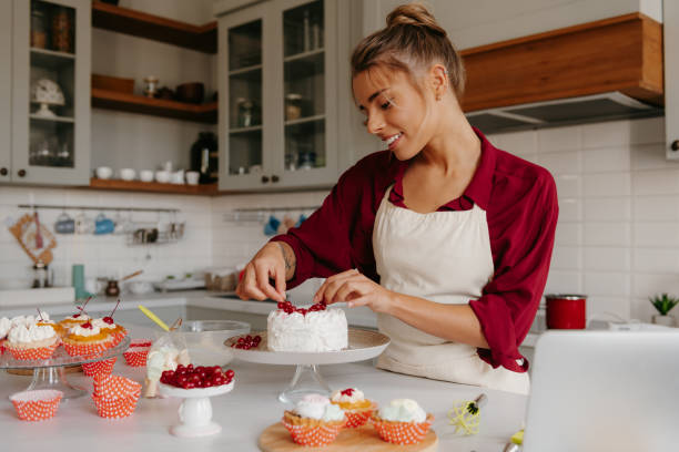 Cake decorating