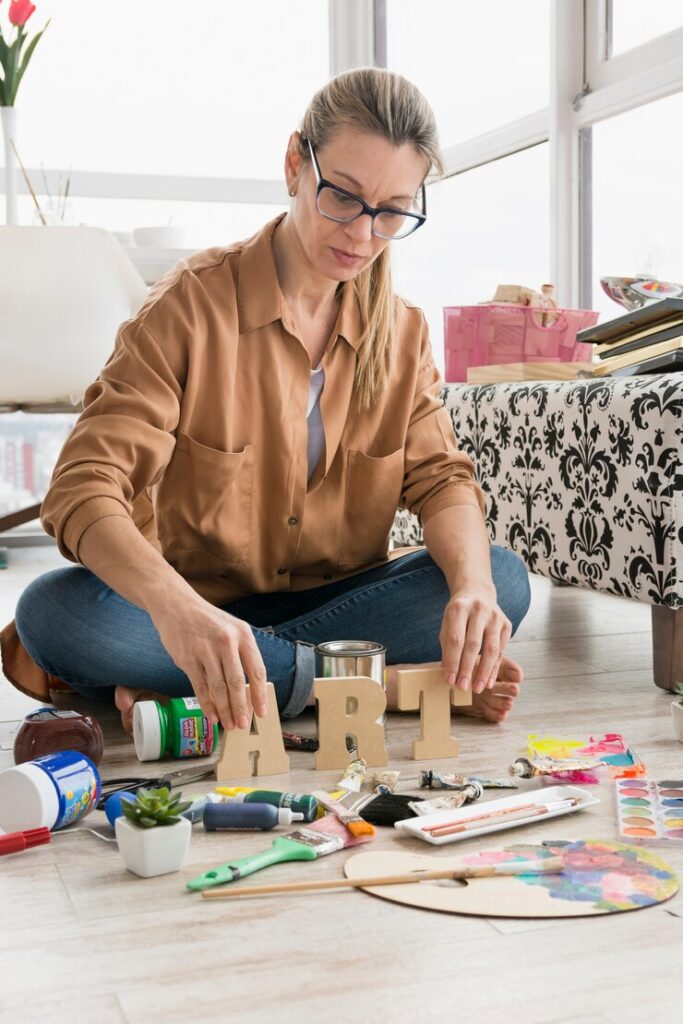 Art and Crafting - A creative and relaxing hobby for women in their 40s